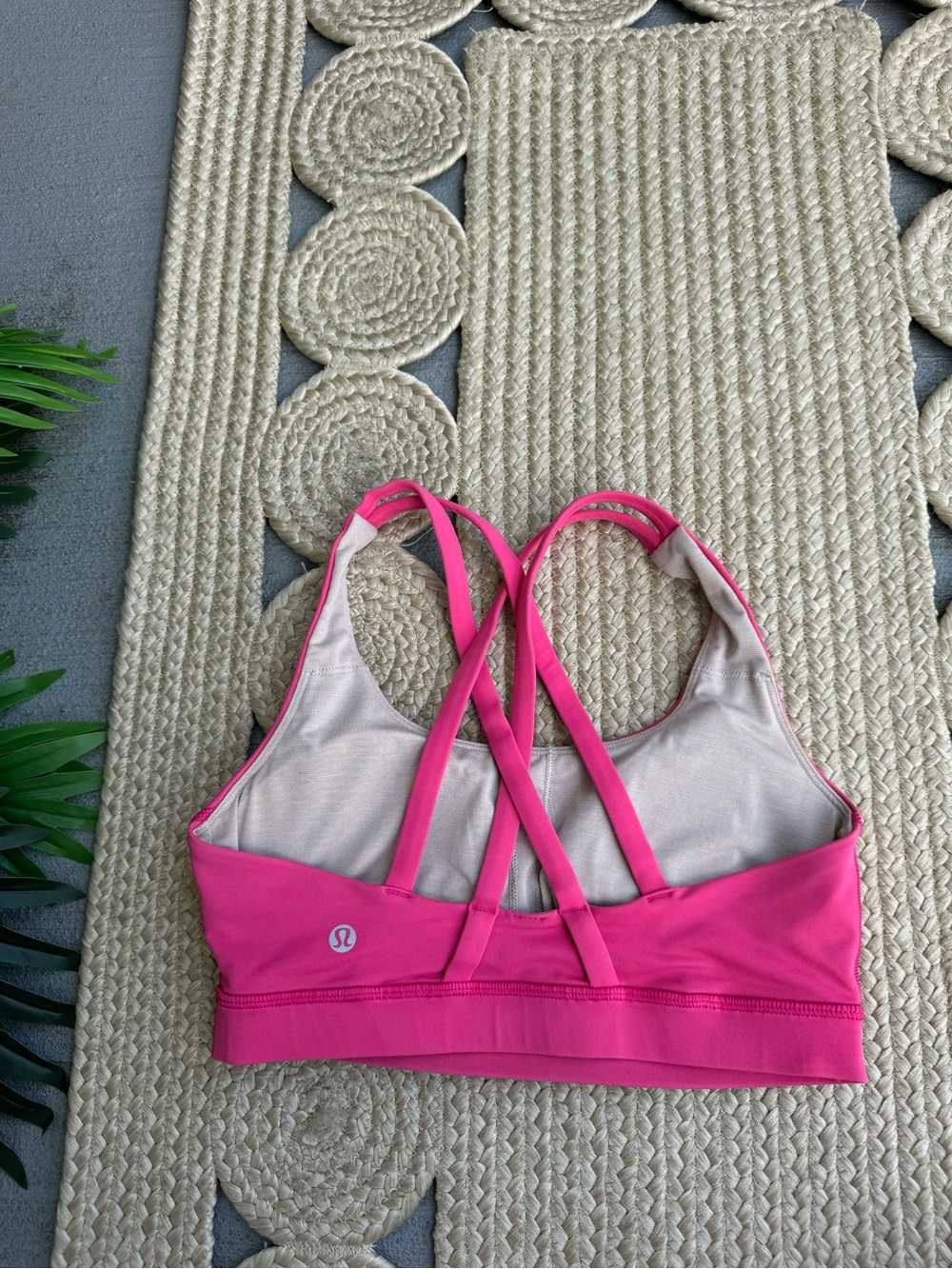 Lululemon Pink Free to Be Strappy Sports Bra Size 6 women
